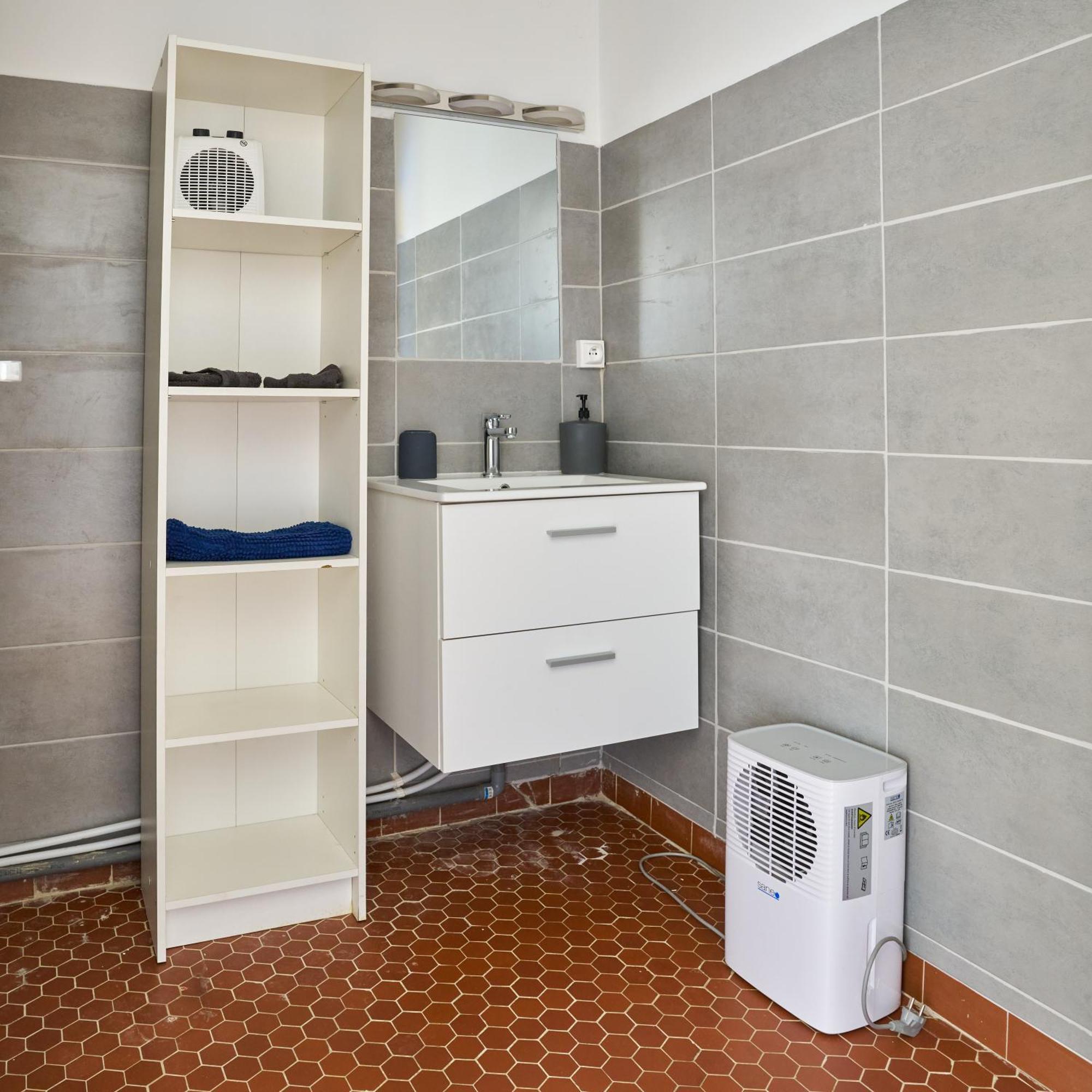 Appartement Cosy Proche Gare Tgv Et Centre Ville. Avignon Exteriör bild